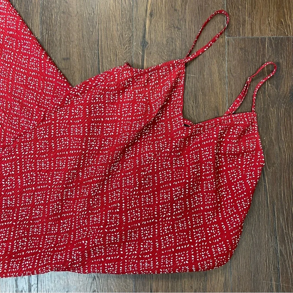 New In Red Patterned Women's Wide Leg Jumpsuit SZ MED - Picture 3 of 11